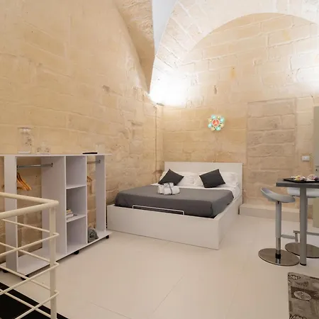 Essential By Dimora Barocca