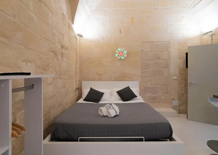 Essential By Dimora Barocca Appartamento Lecce